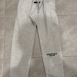  Essentials: Sweatpants Light Oatmeal 