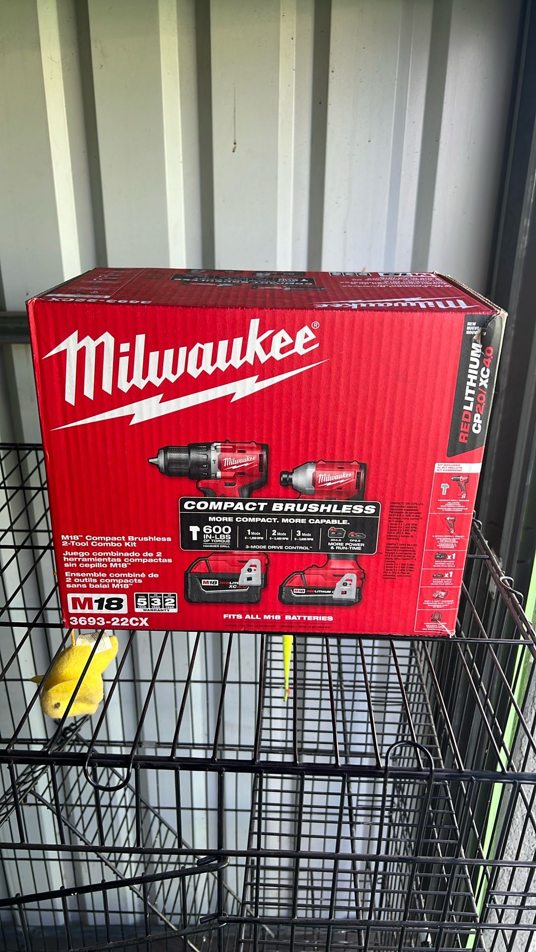 M18 18-Volt Lithium-lon Brushless Cordless Compact Hammer Drill/Impac Combo Kit (2-Tool) with (2) Batteries, Bag