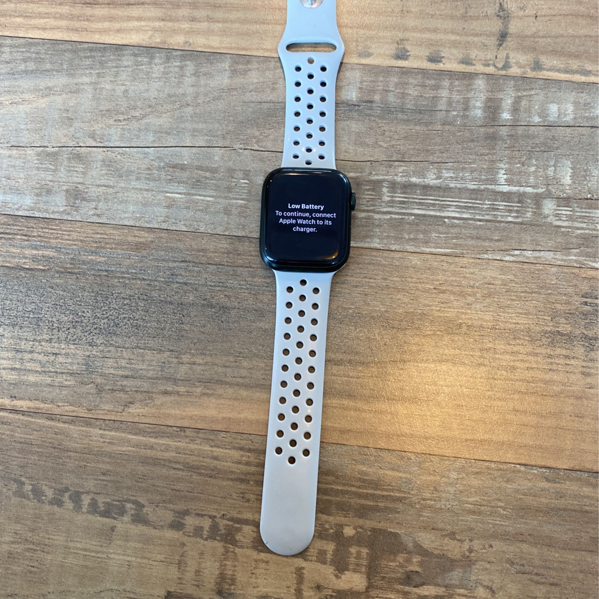 Apple Watch Series 7 35mm 