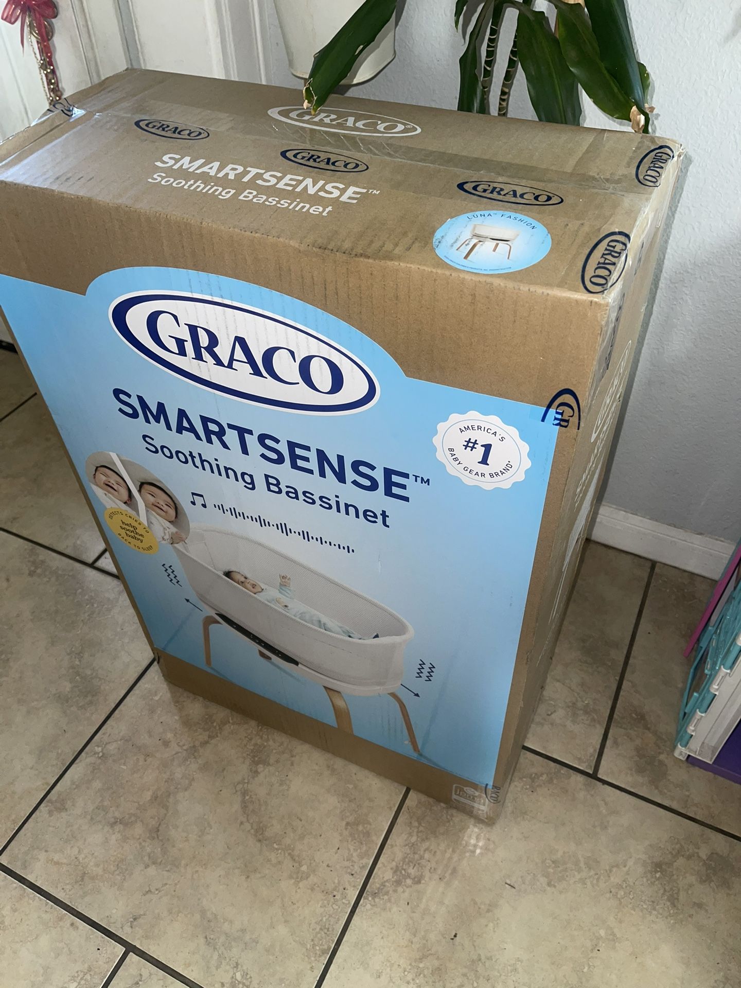 Graco SmartSense Soothing Baby Bassinet – Smart, Responsive Comfort for Your Little One