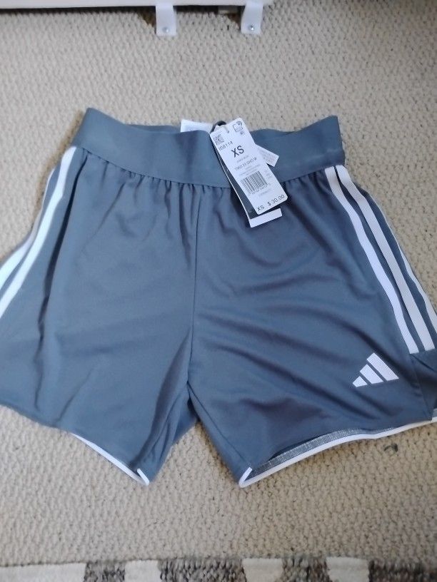 Adidas Shorts XS