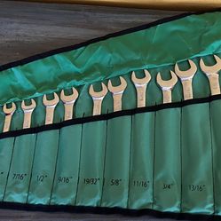 New 16 Piece SAE Wrench Set In Roll Up Case 