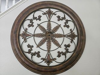 Decorative wall medallion