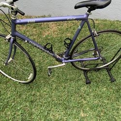 Cannondale R300 CAD2 Road Bike