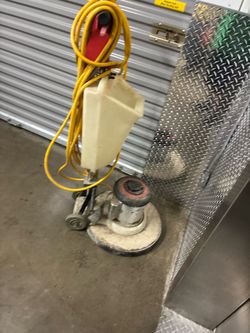 A floor buffer