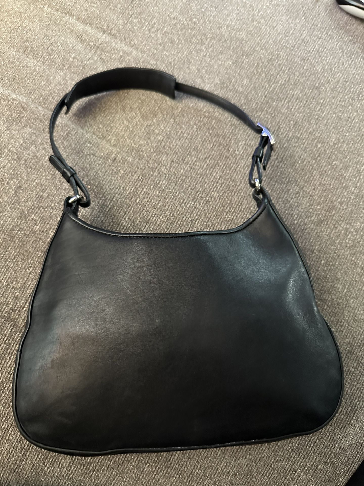 Vintage Coach Leather Shoulder Bag 8319 (black)