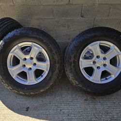 Silver 17" Jeep Wrangler Wheels