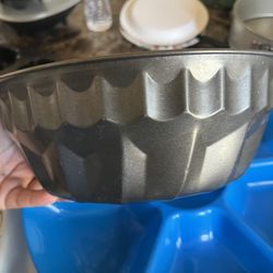 Baking Bowls & Plates