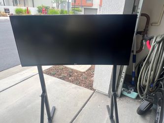 LG 34in curved 2K super wide gaming monitor w/ stand