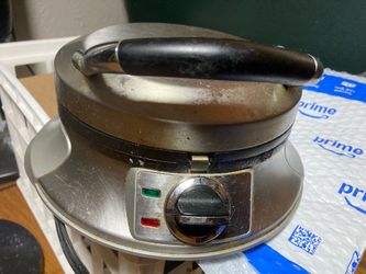 Cuisinart Waffle Maker and George Forman Grill