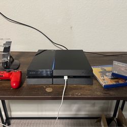 PS4 Console Bundle – Controller, Charger & Games – Ready to Play
