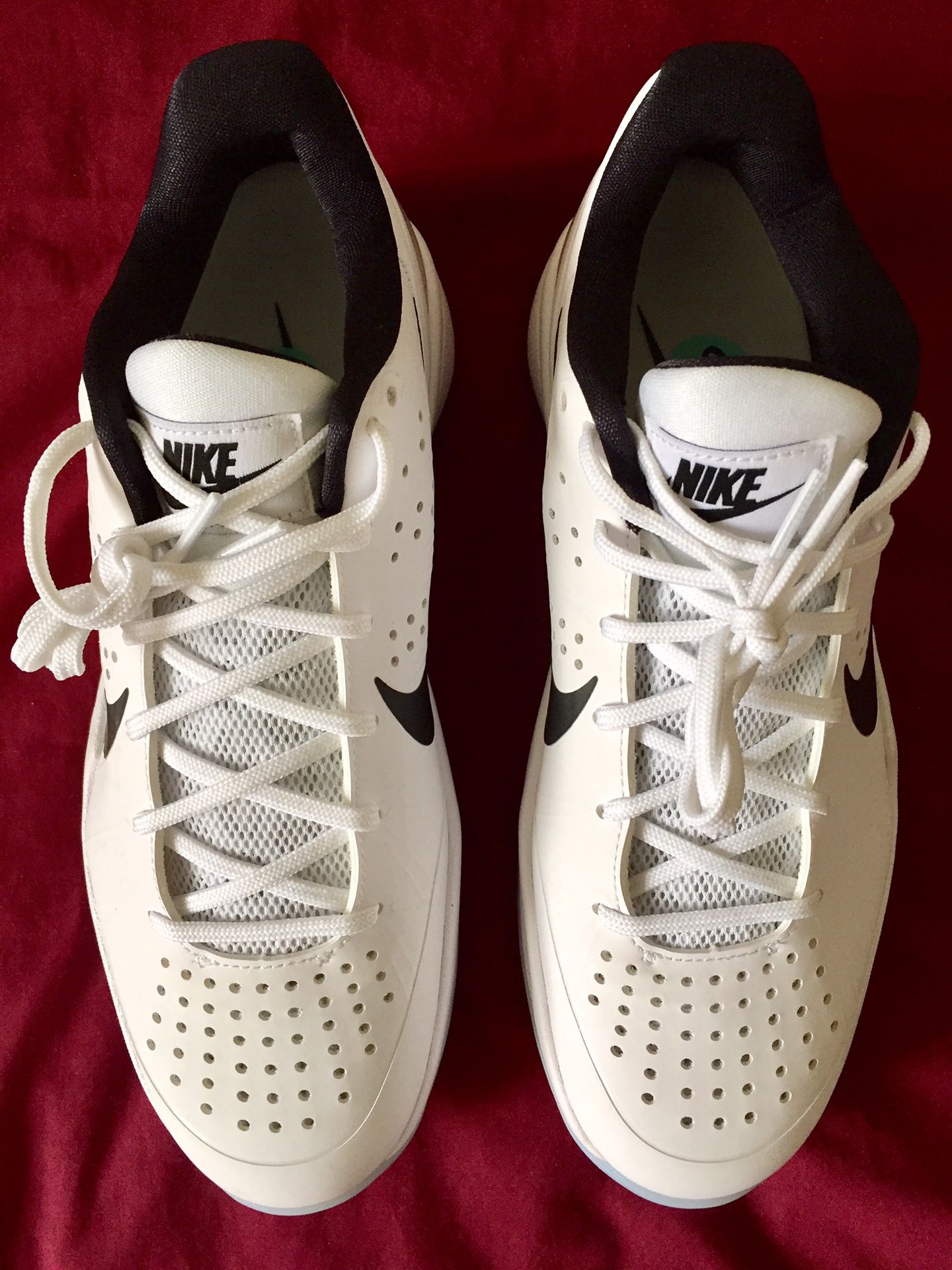 Nike Air Zoom Hyperattack White Ice Men's Sz NEW for Sale in Tempe, AZ - OfferUp