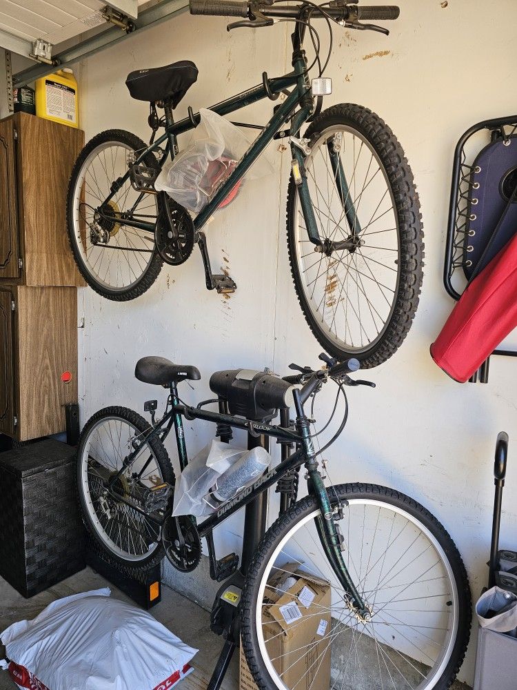 Mountain bikes plus Thule carrier .