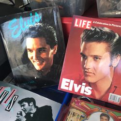 Libros  Elvis  X 15$