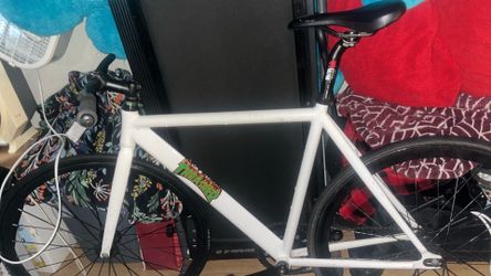 6ku white bike