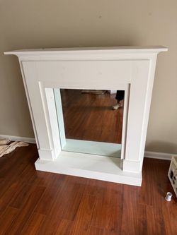 White Wood Fireplace Mantel