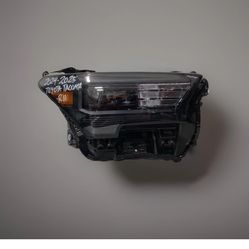 2024 2025 TOYOTA TACOMA LED HEADLIGHT RIGHT USED OEM