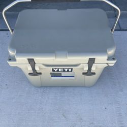 Yeti Cooler Roadie 24 