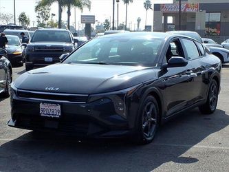 2025 Kia K4
