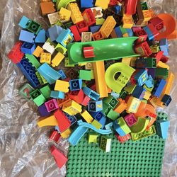 Building blocks lot