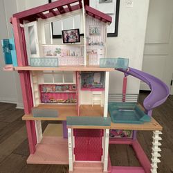 Barbie DreamHouse Dollhouse With Slide And Pool