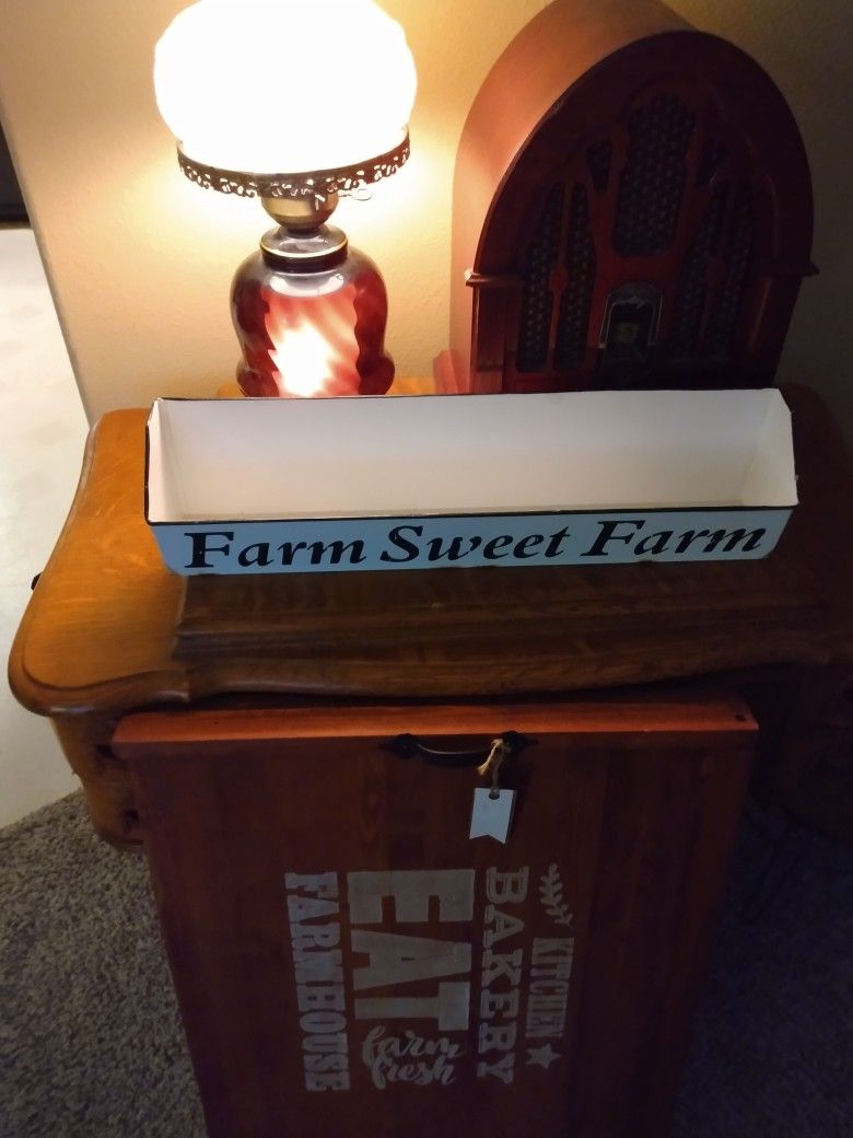 Farm Shelf. Metal