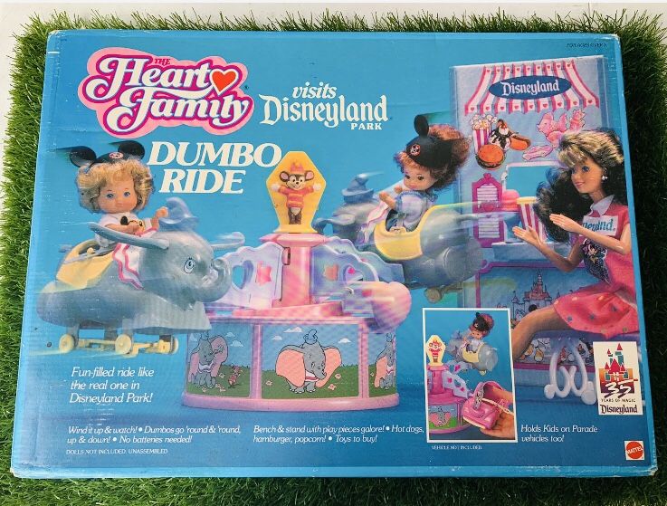 Vintage 1998 Disney Mattel Heart Family Visits Disneyland Dumbo Ride. Collectors toy set. In original box