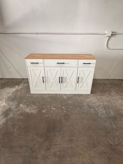 Farmhouse White Sideboard Buffet Cabinet (HN)