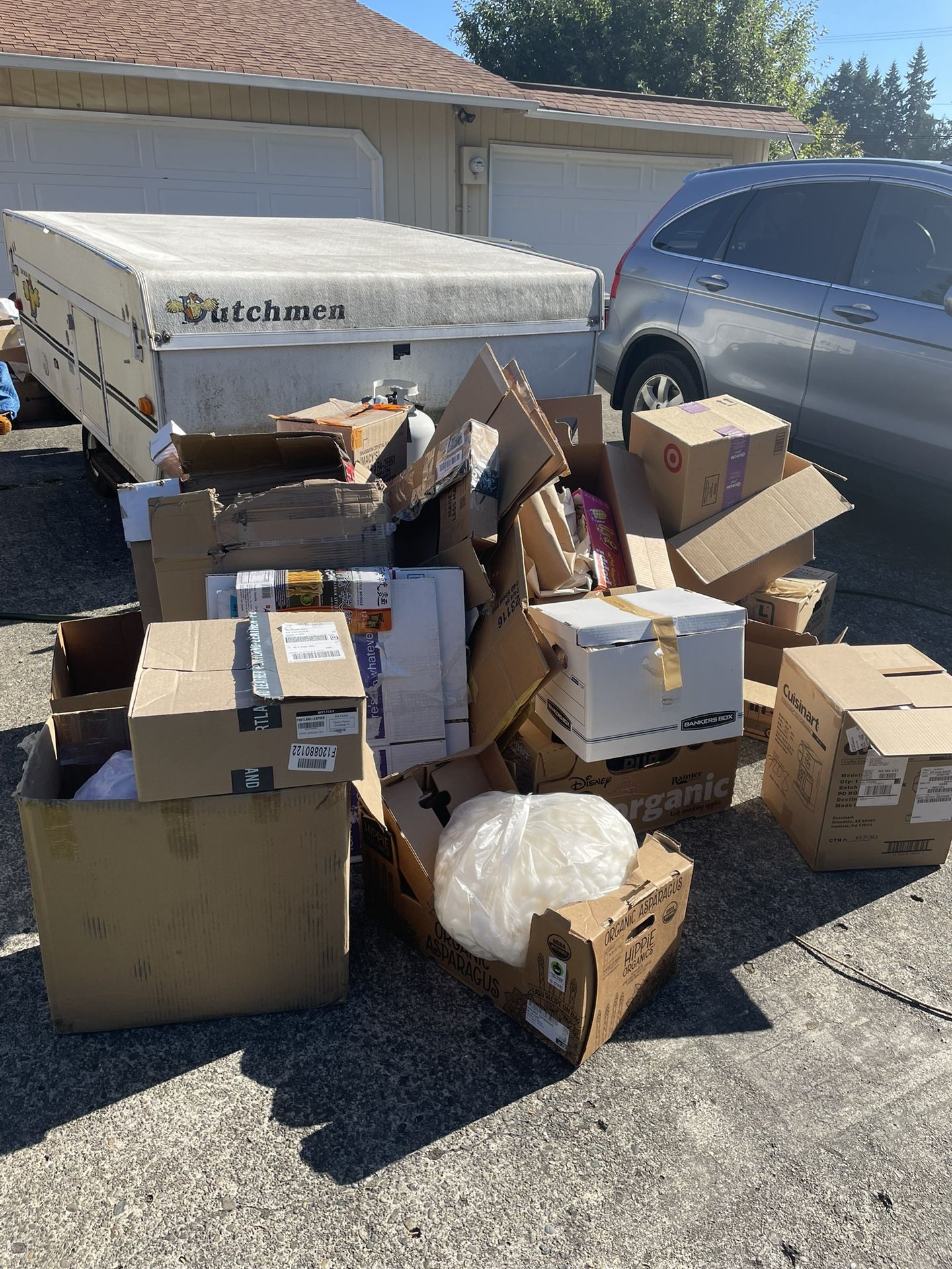 FREE BOXES AND PACKING