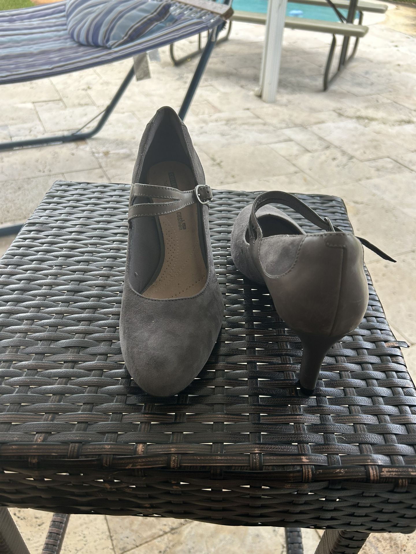 Ladies Size 10 Shoes