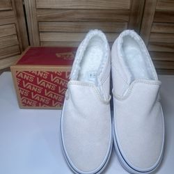 Vans Size 7 Sherpa Slip On Shoes