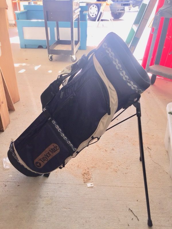 Taylormade Durango Burgundy Black Golf Bag Caddy Stand Izzo Dual Strap