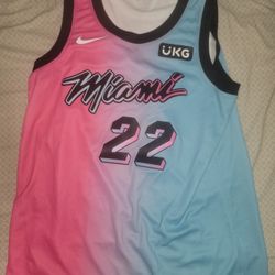 *BRAND NEW NEVER USED* Jimmy Buttler HEAT Jersey