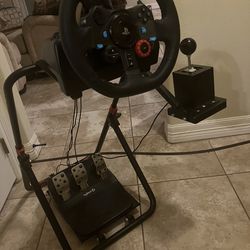 Logitech G29 Driving Force Racing Wheel, Floor Pedals  with Gated Shifter and Stand