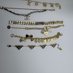 Bracelet