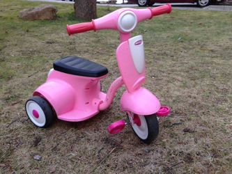 Pink Radio Flyer Tricycle