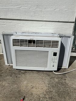 GE 6,000 BTU Electronic Window Air Conditioner