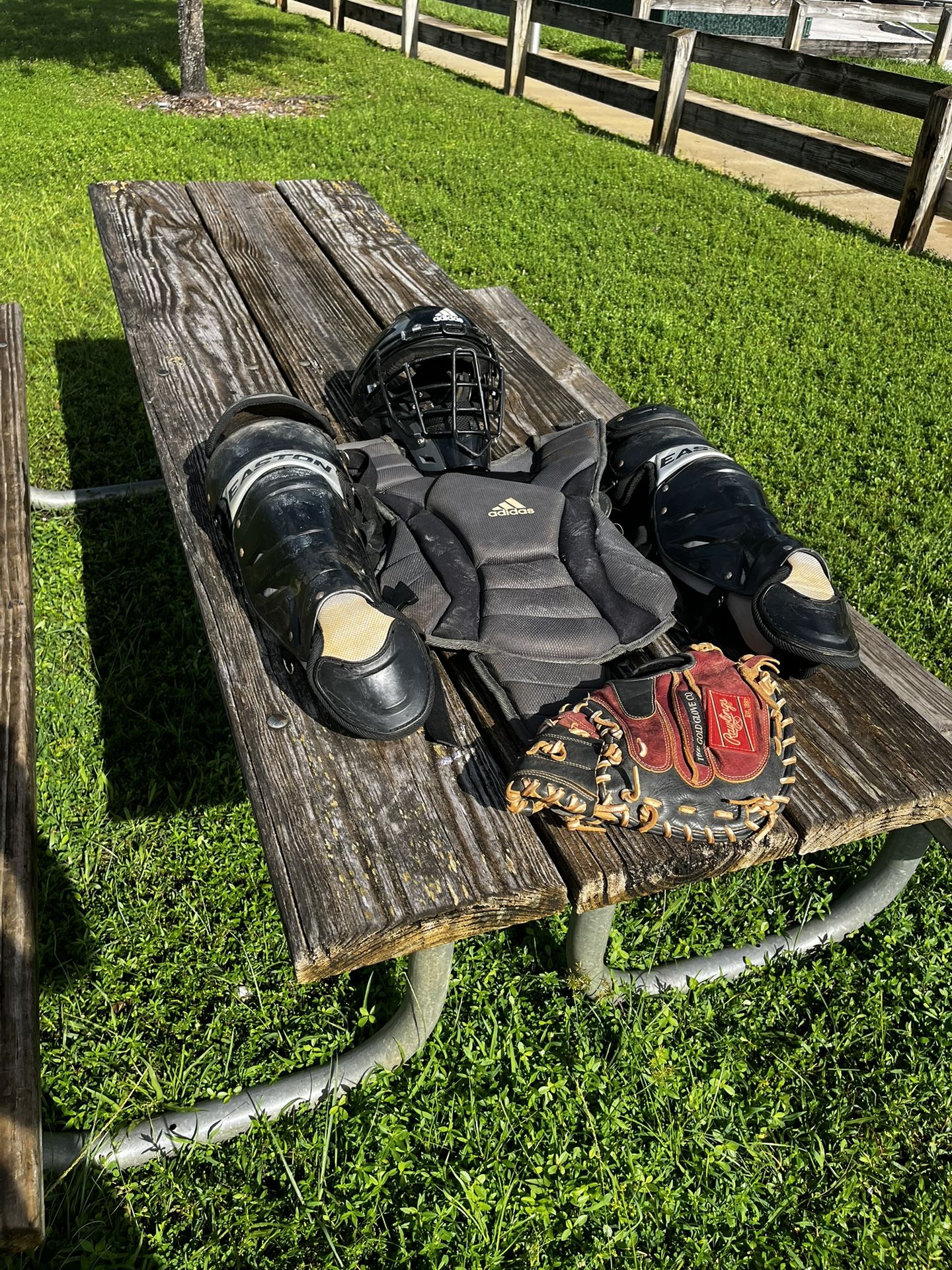 catchers gear