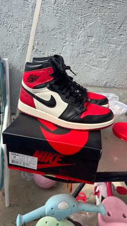 Nike air Jordan 1 high “bred toe”