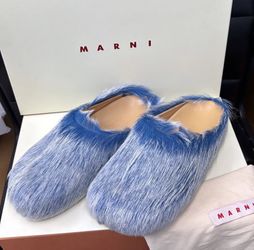 Marni Slides 