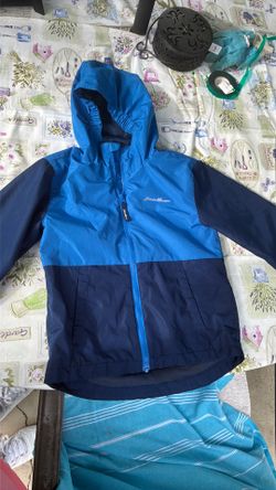 Preowned Eddie Bauer child jacket size extra small age 5/6