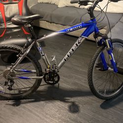 Trek 4300