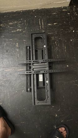 Full Motion TV Wall Mount Bracket
