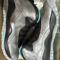 Jordan 10 Liberty