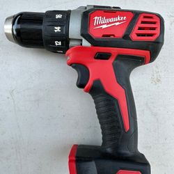 Brand New Milwaukee M18 Drill Driver (TOOL ONLY ) (CASH ONLY ).