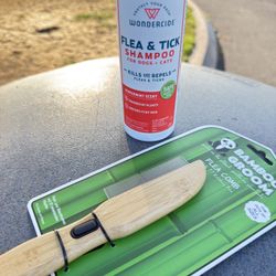Flea And Tick Shampoo And Comb For Prt Dogs And Cats