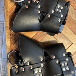 Ankle Restraints. 