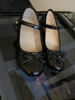 Children’s Place girls Dress Shoes Size 1