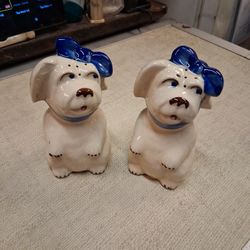 Vintage SHAWNTEE  Salt & Pepper Shakers