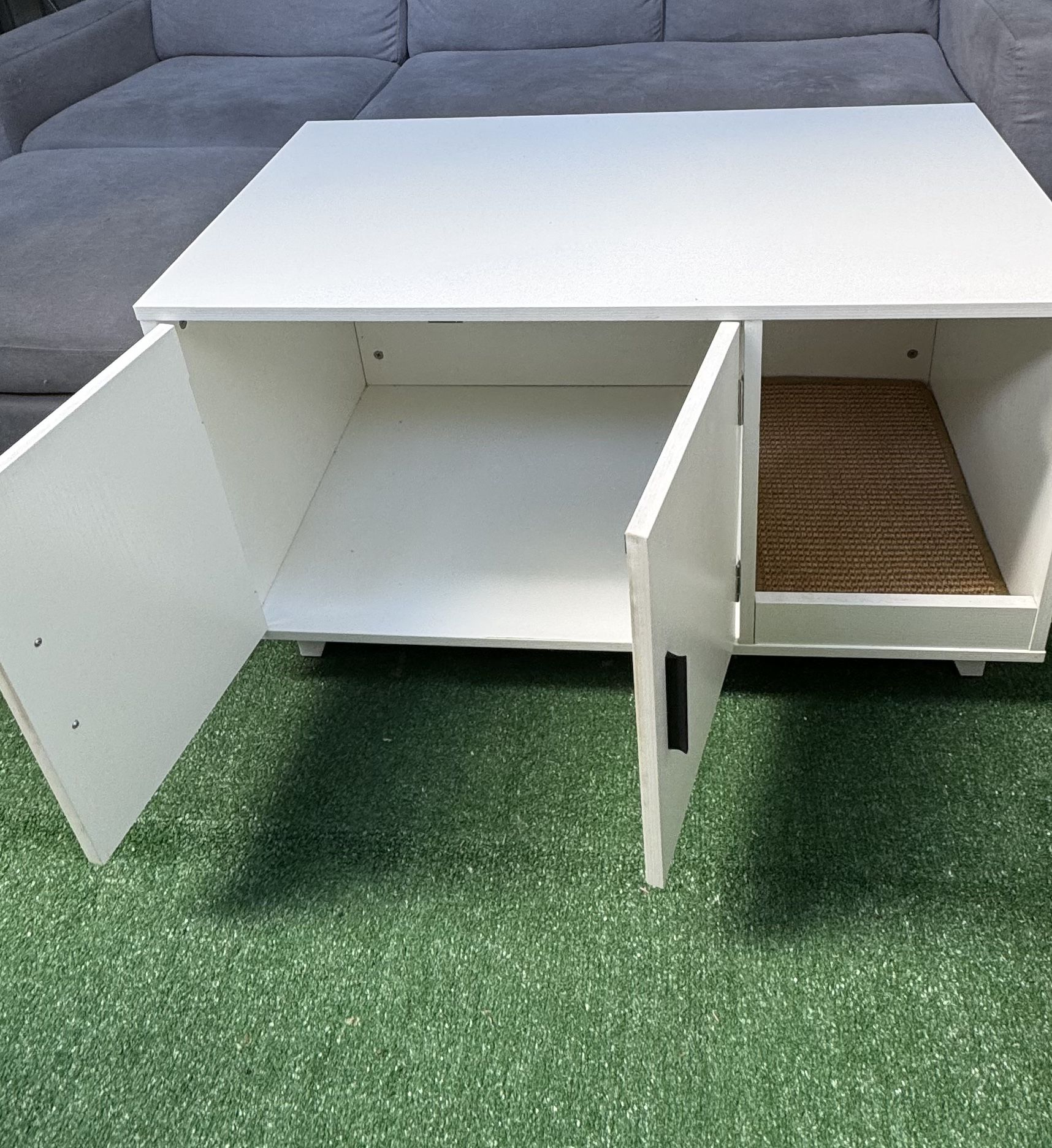 Cat Litter box